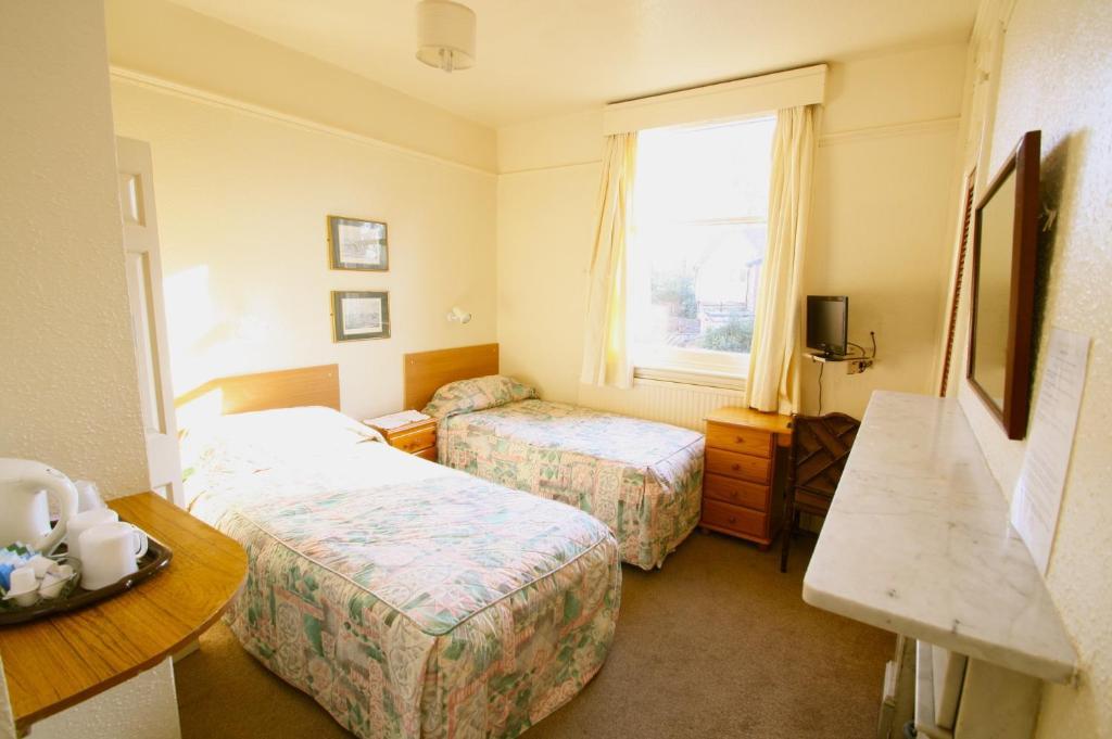 Awentsbury Hotel Near Birmingham University Zimmer foto